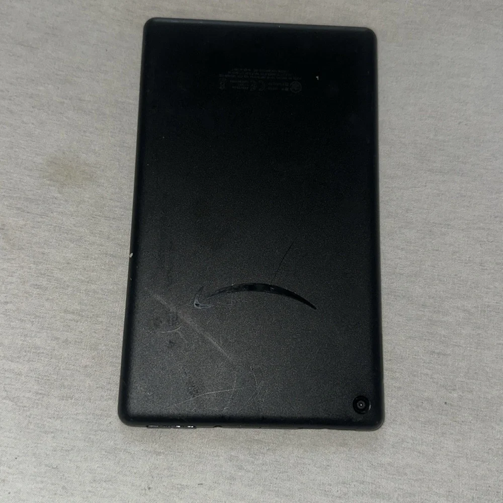 Amazon Black Tablet iPad.